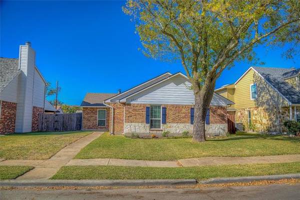 4521 Ebb Tide Drive, Rowlett, TX 75088