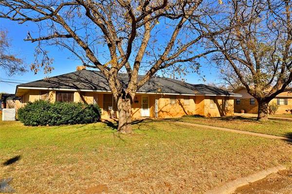 1508 Sunset Street, Merkel, TX 79536