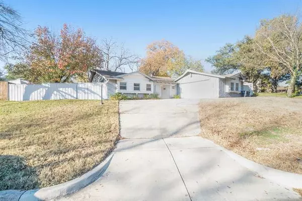 3466 Guadalupe Road, Fort Worth, TX 76116