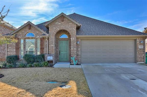 1806 Silver Oak Drive, Gainesville, TX 76240