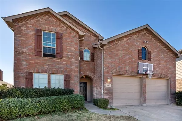 6009 Walleye Drive, Fort Worth, TX 76179