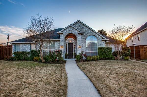 3301 Crescent Court, Plano, TX 75093