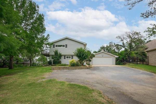 6 Horseshoe Drive, Highland Village, TX 75077