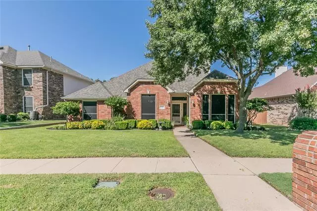 1905 Arbor Creek Drive, Carrollton, TX 75010