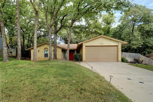 408 Lone Oak Circle, Euless, TX 76039