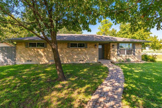 2400 Kent Circle, Greenville, TX 75402