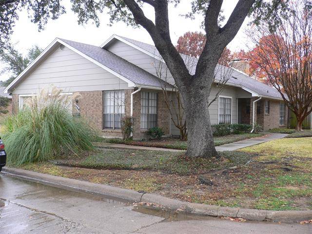 Carrollton, TX 75006,2704 Glenwood Court