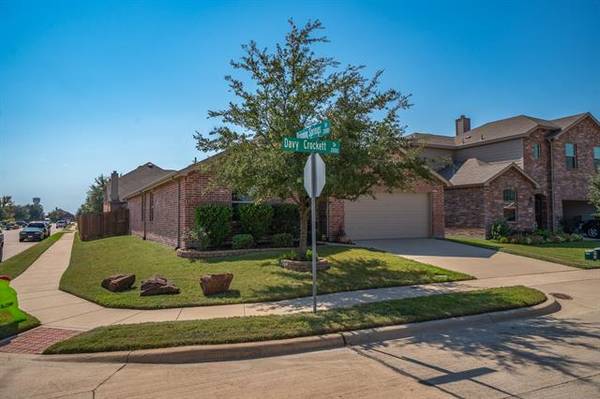 2001 DAVY CROCKETT Drive, Forney, TX 75126