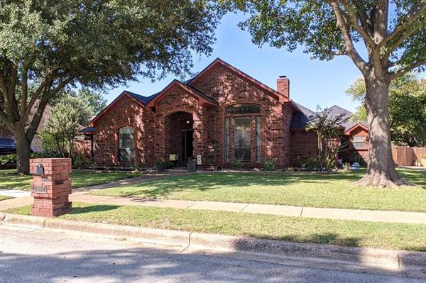 992 Oak Ridge Drive, Keller, TX 76248