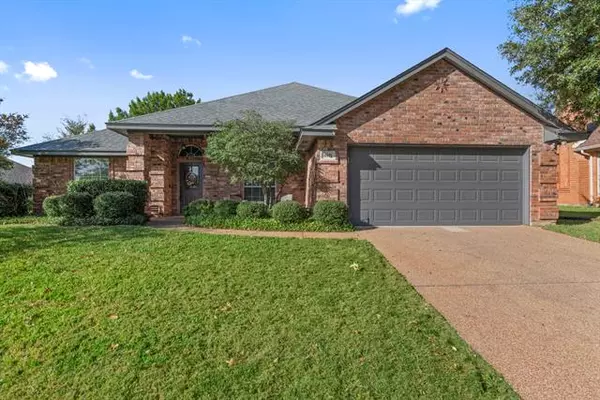 Benbrook, TX 76126,10171 Trail Ridge Drive