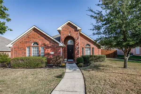 1513 Hill Creek Drive, Garland, TX 75043