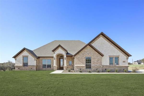 1011 Hope Court, Boyd, TX 76023