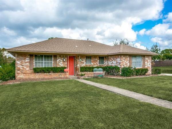 1813 Gravley Drive, Carrollton, TX 75006