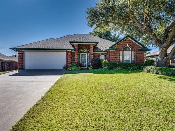 1604 Hyde Park Boulevard, Cleburne, TX 76033