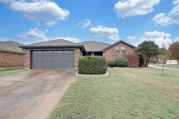 6500 Eldorado Drive, Arlington, TX 76001