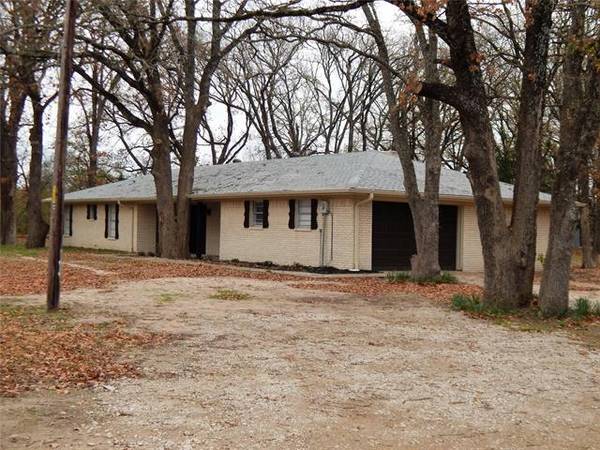 9671 Moffitt Lane, Quinlan, TX 75474