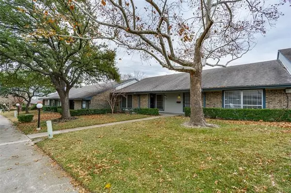 Dallas, TX 75240,13640 Flagstone Lane