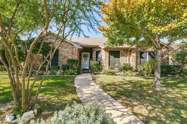 7313 DARTMOUTH Drive, Rowlett, TX 75089