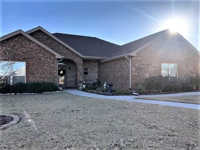 297 Weatherby Street, Tuscola, TX 79562