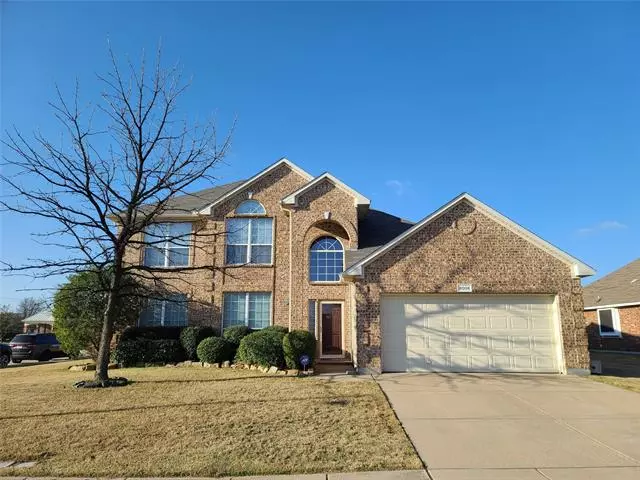 8006 Bonito Drive, Arlington, TX 76002