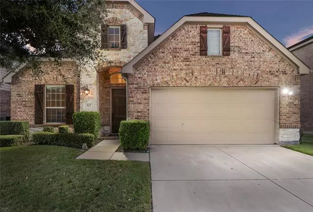 Little Elm, TX 75068,917 Lake Grove Drive