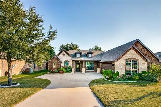 Azle, TX 76020,1412 Glenwood Drive