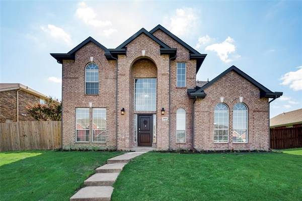 3905 Valez Drive, Carrollton, TX 75007