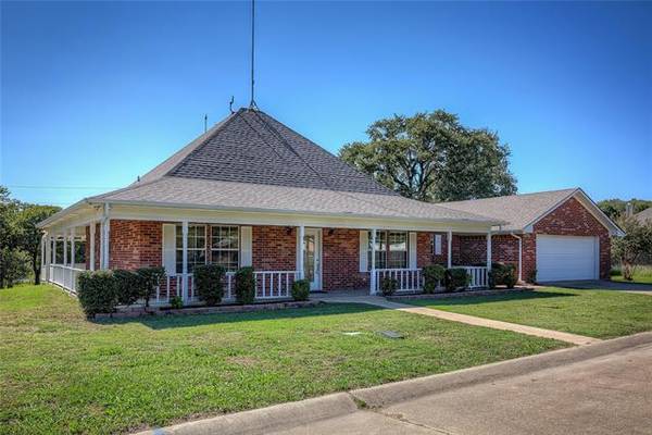 2859 Rodeo Drive, Quinlan, TX 75474