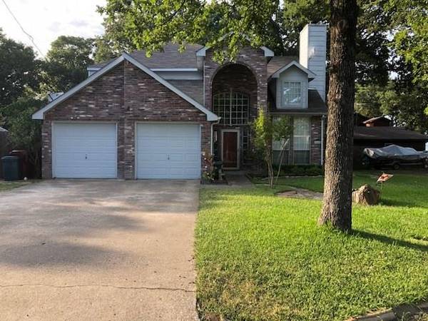 1042 Crestline Drive, West Tawakoni, TX 75474