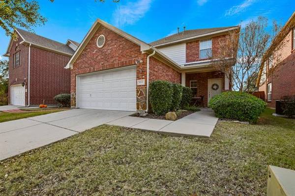 411 Kirby Drive, Lantana, TX 76226