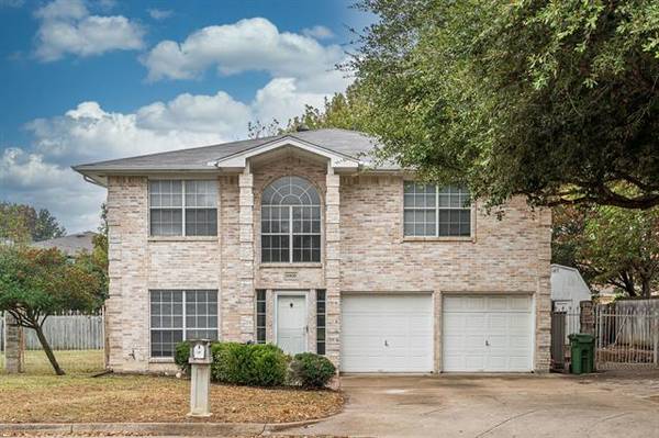 6909 Stoneridge Drive, North Richland Hills, TX 76182