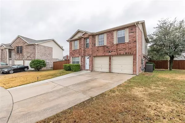 Saginaw, TX 76131,1001 Dove Circle