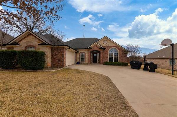 1409 Rodden Drive, Decatur, TX 76234