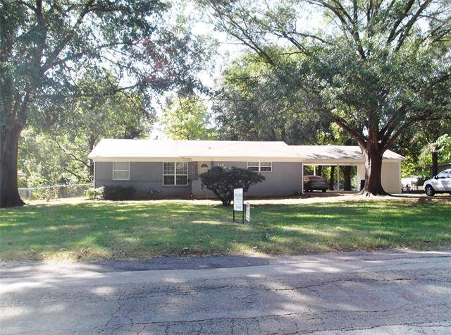 426 Meadow Lane, Bonham, TX 75418