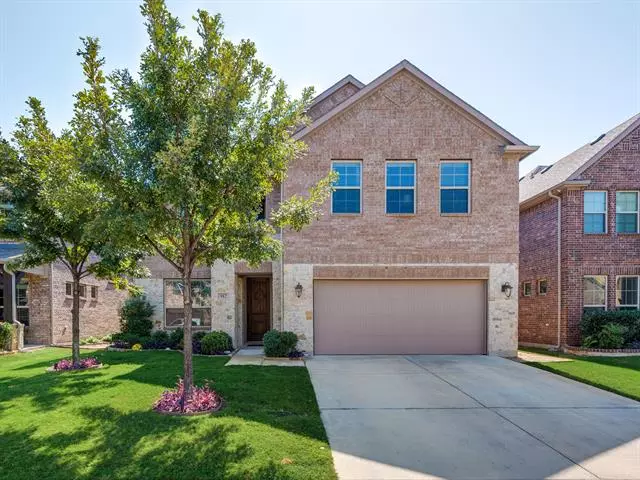 912 Albany Drive, Fort Worth, TX 76131