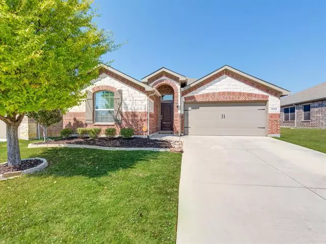 14325 Broomstick Road, Fort Worth, TX 76052