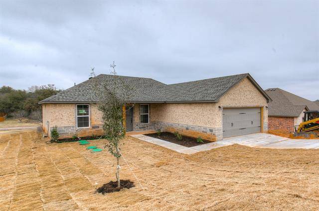 2118 Christine Drive, Granbury, TX 76048