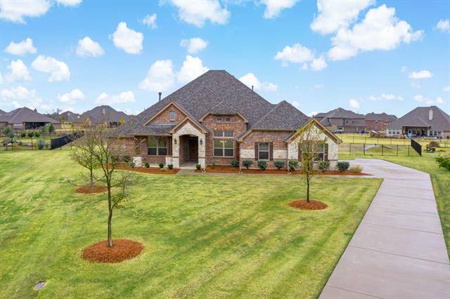 308 Pioneer Court, Mclendon Chisholm, TX 75032