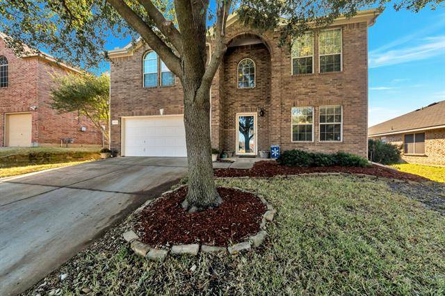 1024 Marlow Lane, Fort Worth, TX 76131