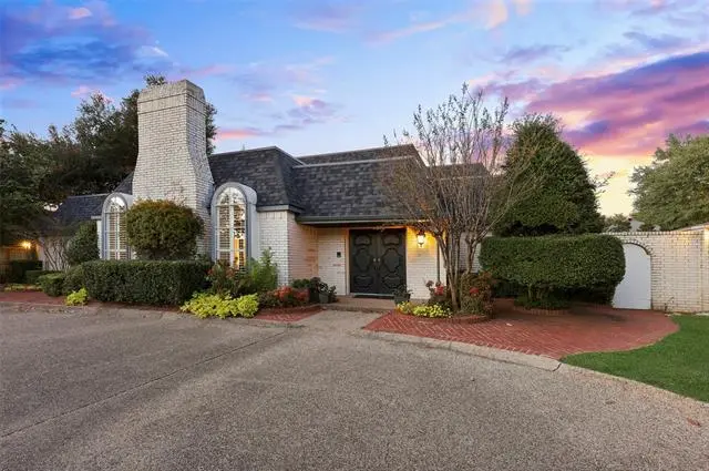 Dallas, TX 75238,9615 Faircrest Drive