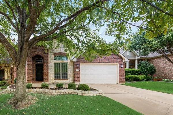 2109 Clubside Drive, Corinth, TX 76210