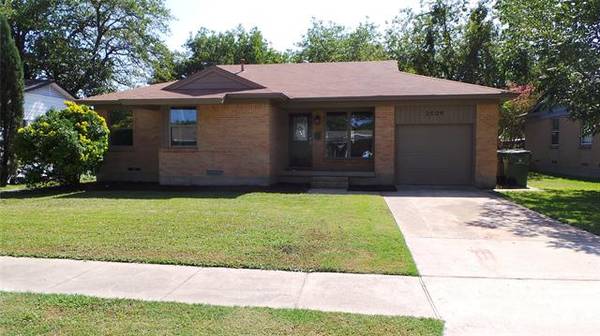 2506 Maple Drive, Garland, TX 75042