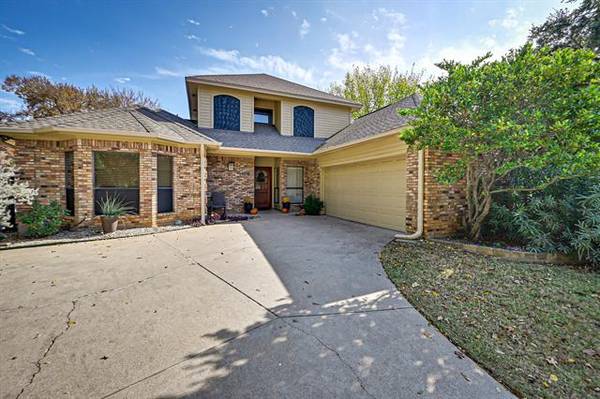 1108 Old Dominion Place, Mansfield, TX 76063