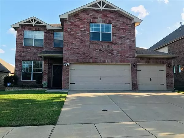 5221 Wheat Sheaf Trail, Fort Worth, TX 76179