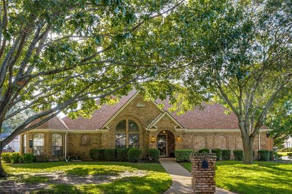 700 Amanda Lane, Cleburne, TX 76033