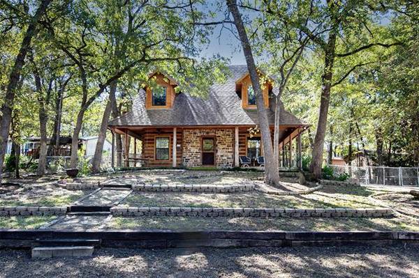 146 Lakeside Lane, Streetman, TX 75859