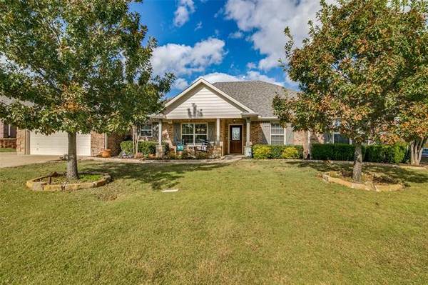 1113 Meadow Hill Drive, Lavon, TX 75166