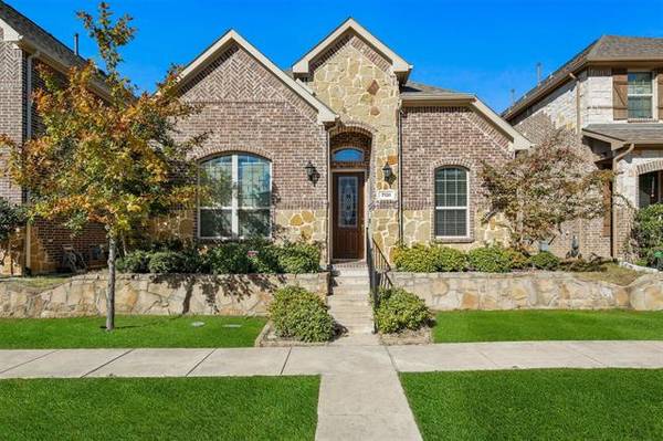 7131 Isle Royale Lane, Irving, TX 75063