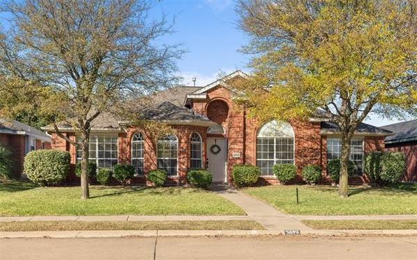 5612 Stonemoss Drive, Mckinney, TX 75070