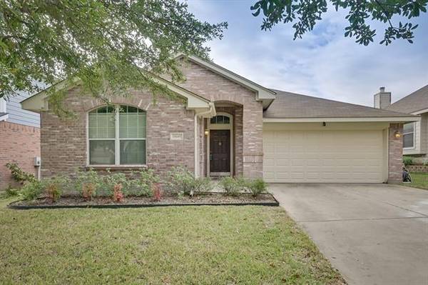 10649 Highland Ridge Road, Fort Worth, TX 76108